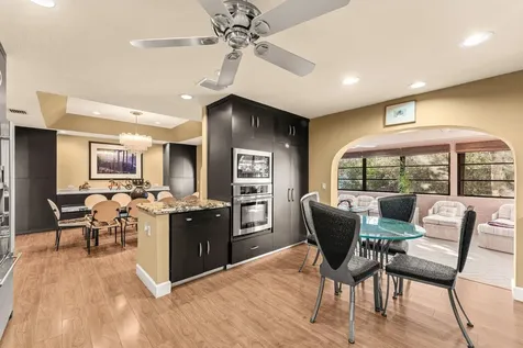 39 Hampshire Lane Boynton Beach FL 33436