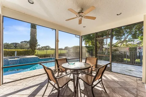 39 Hampshire Lane Boynton Beach FL 33436