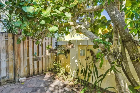 848 Se 4th Court Deerfield Beach FL 33441