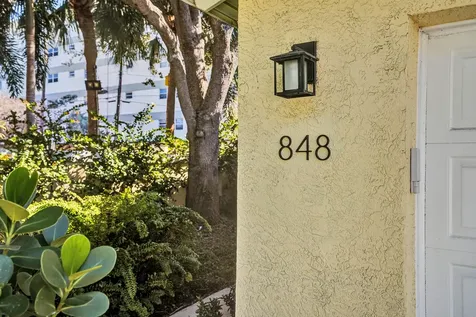 848 Se 4th Court Deerfield Beach FL 33441