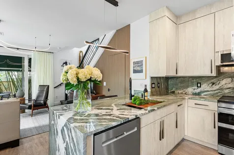 848 Se 4th Court Deerfield Beach FL 33441