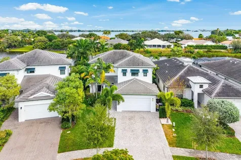 3019 Gin Berry Way West Palm Beach FL 33401