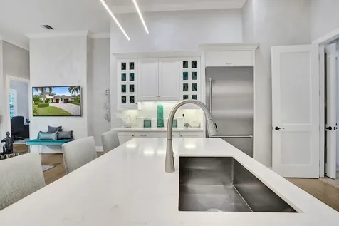 2590 Estates Drive North Palm Beach FL 33410