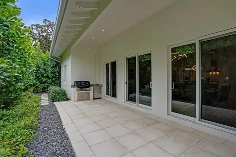 2590 Estates Drive North Palm Beach FL 33410