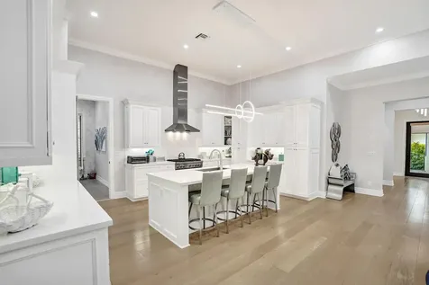 2590 Estates Drive North Palm Beach FL 33410