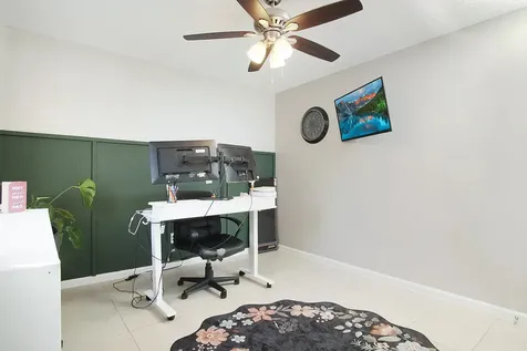 1229 Sw Malaga Avenue Port Saint Lucie FL 34953