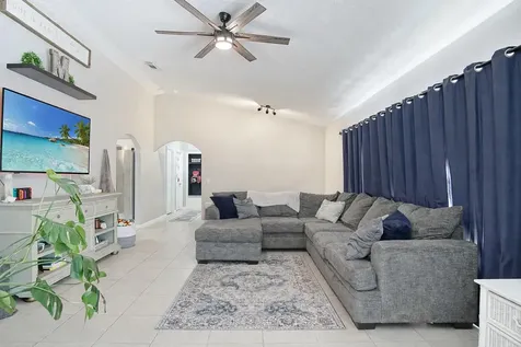 1229 Sw Malaga Avenue Port Saint Lucie FL 34953