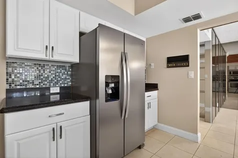 1780 NE 39th Court Pompano Beach FL 33064
