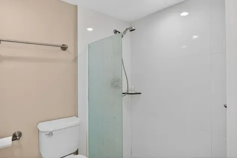1780 NE 39th Court Pompano Beach FL 33064