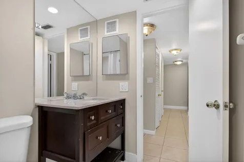 1780 NE 39th Court Pompano Beach FL 33064
