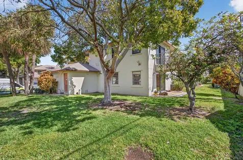1780 NE 39th Court Pompano Beach FL 33064