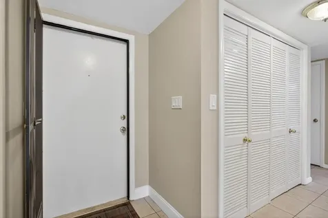 1780 NE 39th Court Pompano Beach FL 33064