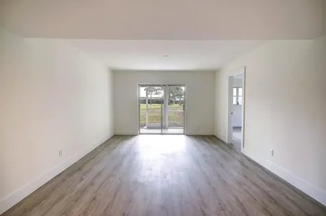 18081 SE Country Club Drive Tequesta FL 33469