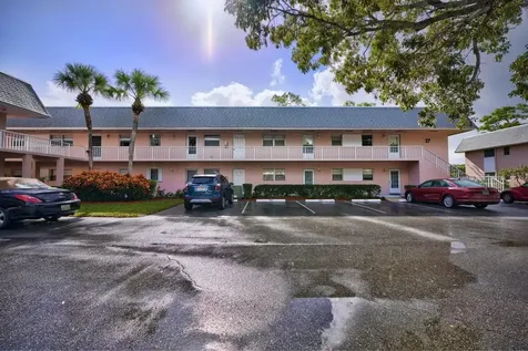 18081 SE Country Club Drive Tequesta FL 33469