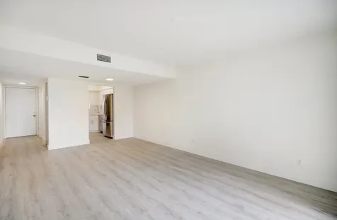 18081 SE Country Club Drive Tequesta FL 33469