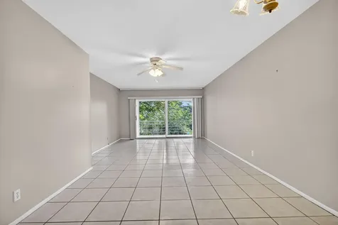 2760 Sw 22nd Avenue Delray Beach FL 33445
