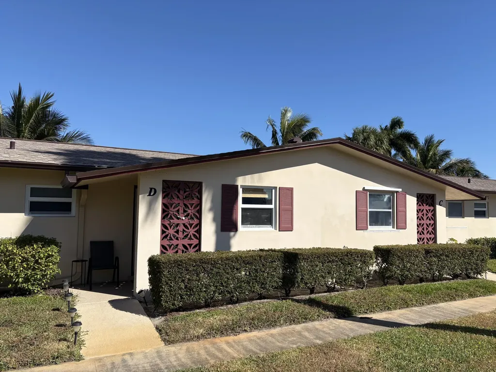 2966 Crosley Drive West Palm Beach FL 33415