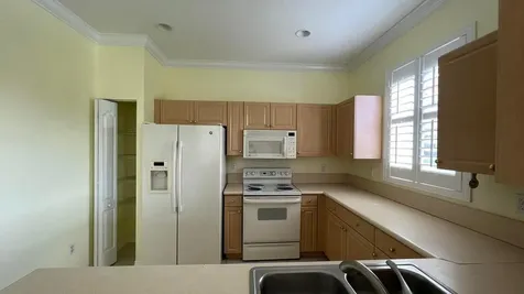 274 River Bluff Lane Royal Palm Beach FL 33411