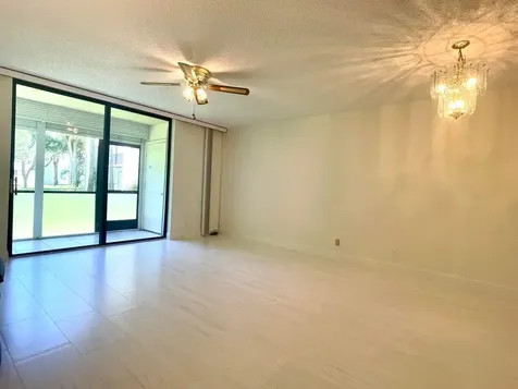 5130 Las Verdes Circle Delray Beach FL 33484