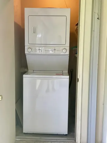 5130 Las Verdes Circle Delray Beach FL 33484