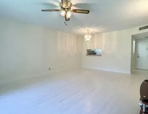 5130 Las Verdes Circle Delray Beach FL 33484