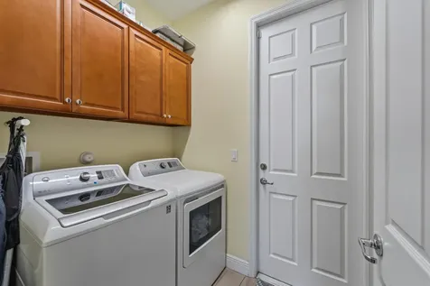 393 Sw Alcan Drive Port Saint Lucie FL 34953