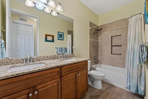 393 Sw Alcan Drive Port Saint Lucie FL 34953