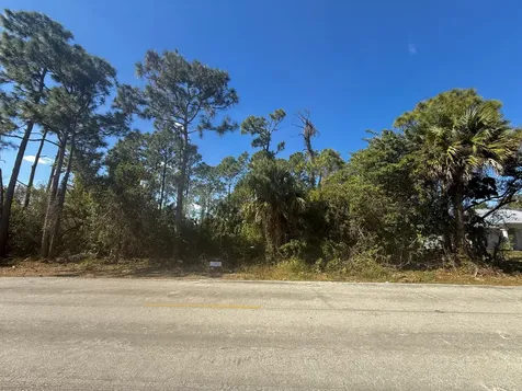 5805 Eastwood Drive Fort Pierce FL 34951