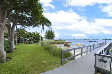 5600 N Flagler Drive West Palm Beach FL 33407