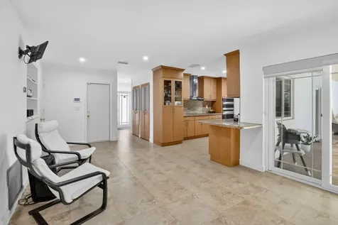 7000 Plantation Road Plantation FL 33317