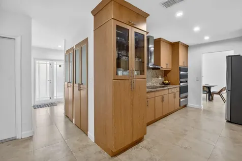 7000 Plantation Road Plantation FL 33317