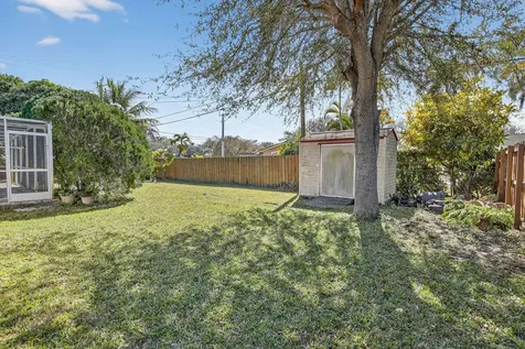 7000 Plantation Road Plantation FL 33317