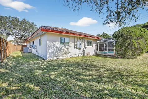 7000 Plantation Road Plantation FL 33317