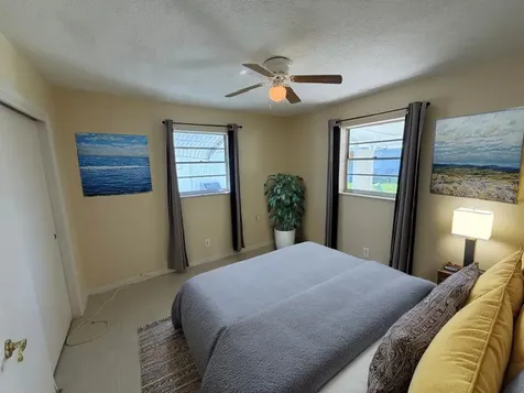 604 Sw 15th Street Boynton Beach FL 33426