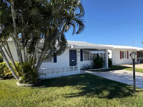 604 Sw 15th Street Boynton Beach FL 33426