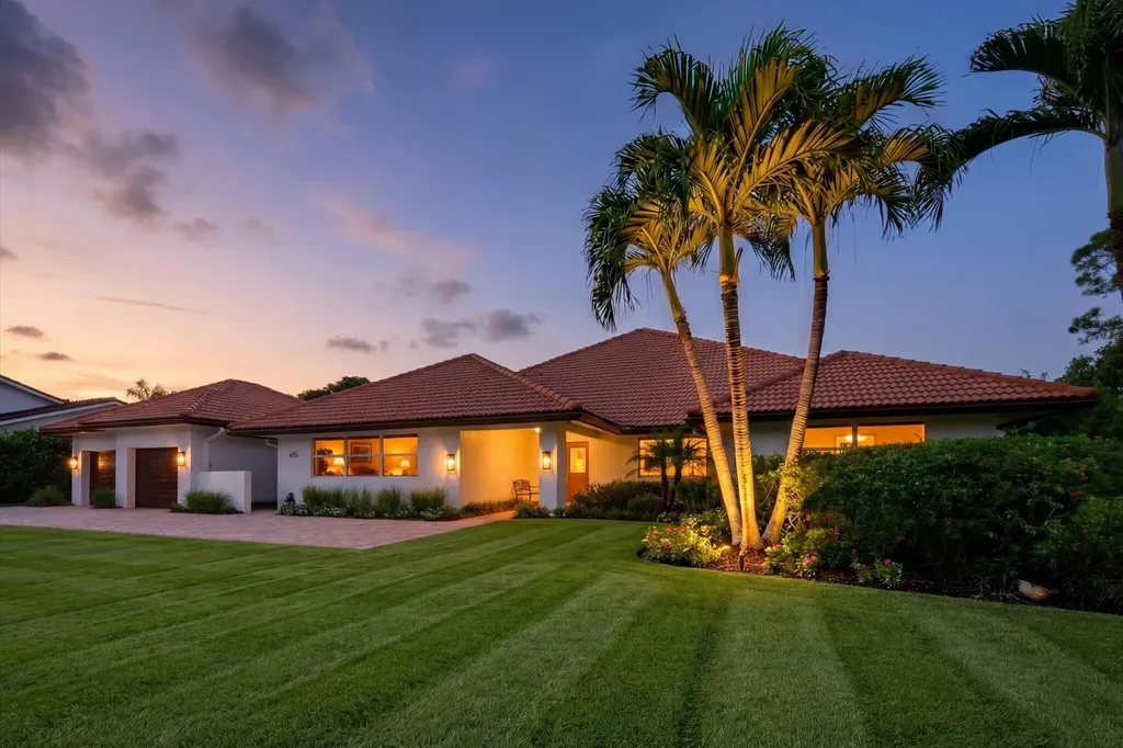 4535 Oak Tree Court Delray Beach FL 33445