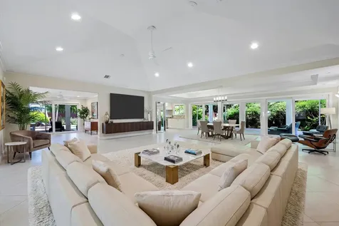 4535 Oak Tree Court Delray Beach FL 33445