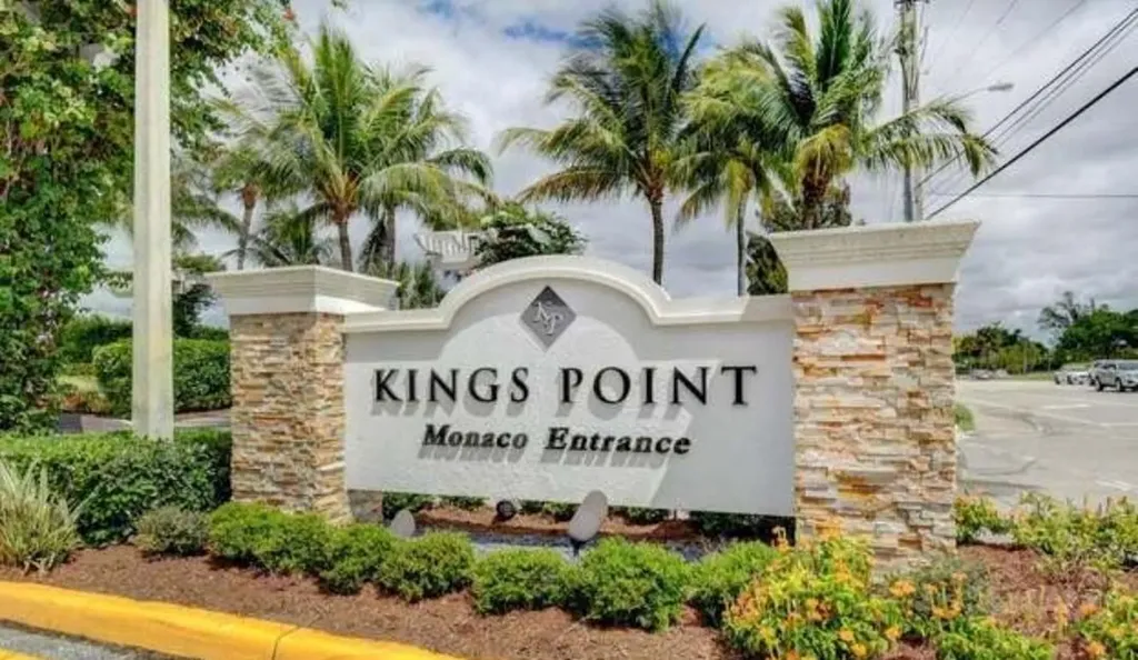 668 Monaco Delray Beach FL 33446