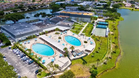 668 Monaco Delray Beach FL 33446