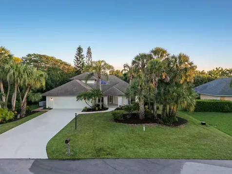 2170 Seminole Shores Lane Vero Beach FL 32963