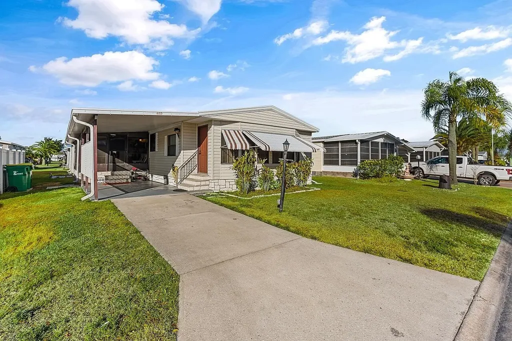 637 Periwinkle Circle Barefoot Bay FL 32976
