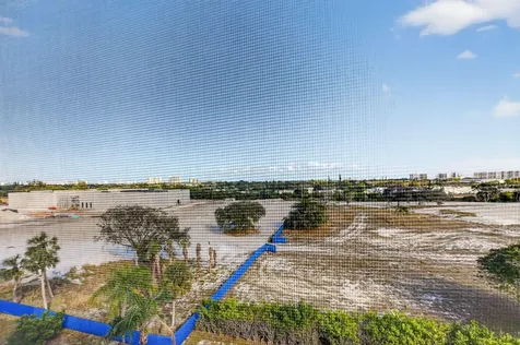 5700 Nw 2nd Avenue Boca Raton FL 33487