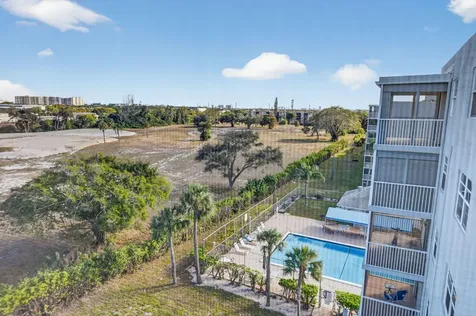 5700 Nw 2nd Avenue Boca Raton FL 33487