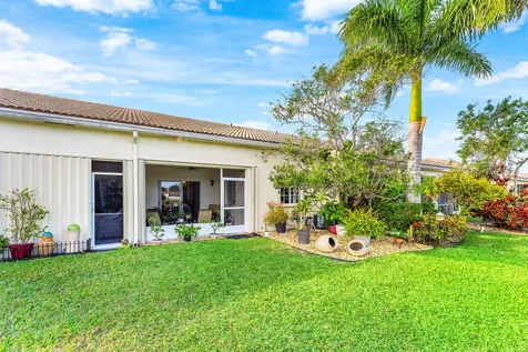 2356 Windjammer Way West Palm Beach FL 33411