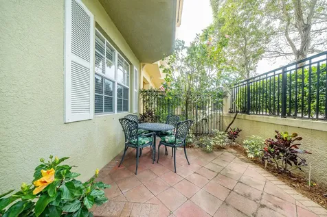 11860 Valencia Gardens Avenue Palm Beach Gardens FL 33410