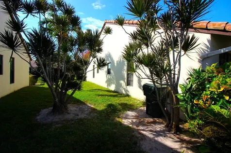 416 Buttonwood Place Boca Raton FL 33431