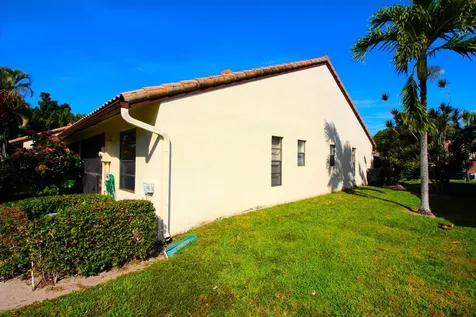 416 Buttonwood Place Boca Raton FL 33431
