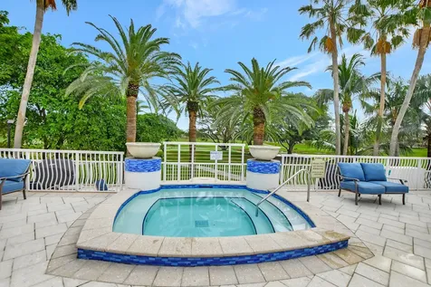 550 Se Mizner Boulevard Boca Raton FL 33432