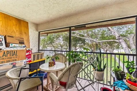 906 Congressional Way Deerfield Beach FL 33442
