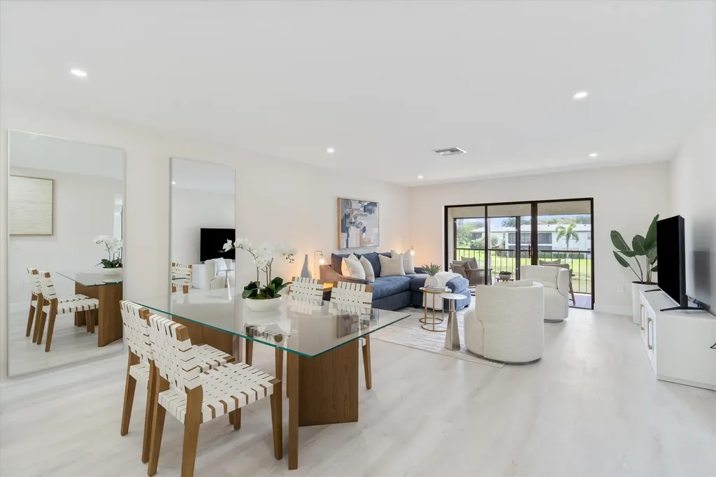 32 Southport Lane Boynton Beach FL 33436